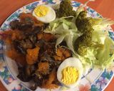Foto del paso 3 de la receta: Ensalada nutritiva (berenjena calabaza lechuga huevo y brócoli)