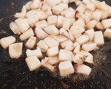 Foto del paso 2 de la receta: Fideuá de bacalao desalado, sepia y tinta