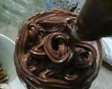 A picture of step 4 of Monster Milk shake.