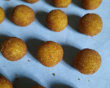 Foto langkah ke 3 dari resep Palm Cheese Cookies.