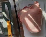 Hình bước làm 1 của món Bắp giò heo rút xương chiên giòn