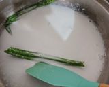 Foto langkah ke 2 dari resep Lemper Ayam.