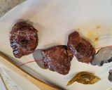 Foto del paso 6 de la receta Carrilleras ibéricas en salsa de manzana y frutos secos