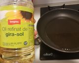 Foto del paso 2 de la receta: Muslos de Pollo al Ajillo Cuba Libre Style
