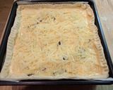 A picture of step 8 of Quiche lorraine.