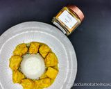 Foto del passaggio 8 della ricetta Pollo con Curcuma e Yogurt Greco