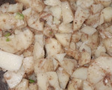 जीरा आलू (Jeera aloo recipe in hindi) रेसिपी चरण 3 फोटो