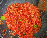 Foto langkah ke 4 dari resep Dendeng balado basah dengan sambal daun jeruk.
