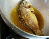 A picture of step 1 of Telapia fish curry.