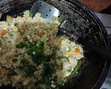 Foto langkah ke 4 dari resep Nasi Goreng Hongkong.
