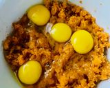 Foto del paso 2 de la receta: MASA DE ZANAHORIA PARA WRAPS O TORTILLITAS INDIVIDUALES 🌯🌯🥕🥚🧀🌯🌯