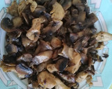 Foto del paso 5 de la receta: Champiñón con pollo al toque de canela