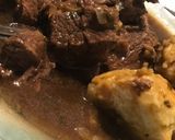 Foto del paso 10 de la receta: Carne a la cerveza y bolita de pan