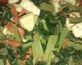 Foto langkah ke 4 dari resep Tumis tahu sayur sawi.