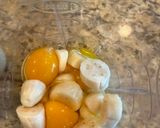 Hình bước làm 1 của món Banana Pudding and Mango Mousse (Pudding chuối và xoài)