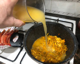 Foto del paso 4 de la receta: Fideos con pollo y gamba roja 🦐