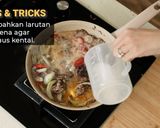 Foto langkah ke 5 dari resep Sapi Saus Lada Hitam / Black Pepper Beef Devina Hermawan.