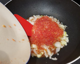 Foto del paso 2 de la receta: Dorada con salsa de tomate y cilantro y arroz basmati