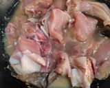 Foto langkah ke 2 dari resep Ayam Goreng bumbu Ungkep.