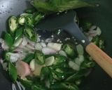 Foto langkah ke 3 dari resep 58.Pindang Cabe Ijo (Gicik Pindang).