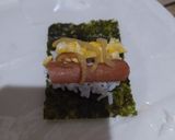 Foto langkah ke 4 dari resep Sushi mini rumahan.