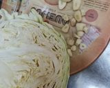Foto del paso 1 de la receta: Repollo (col blanca o berza) al gratén con Bechamel integral