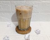 Foto langkah ke 5 dari resep Caramel Maccchiato ala Starbuck.