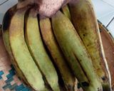 Foto langkah ke 1 dari resep Es Pisang Hijau Khas Makassar.