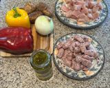 A picture of step 1 of Chicken Scarpariello.