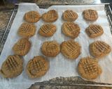 Φωτογραφία βήματος 6 της συνταγής Yummy, chewy cookies με φυστικοβούτυρο