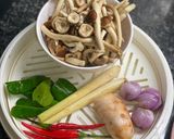 A picture of step 1 of Thai Hot and sour (Tom Yam) Mackerel soup.