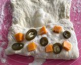 รูปขั้นตอนการทำที่ 4 ของ ขนมปัง Ciabatta ใส่พริกฮาลาพิโนกับเชดด้าชีส