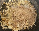 लसणीचा झणझणीत भुरका (lasnicha bhurkha recipe in marathi) रेसिपी स्टेप 2 फोटो 