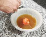 Foto del paso 5 de la receta: Ensalada de tomate con queso Idiazábal y ventresca