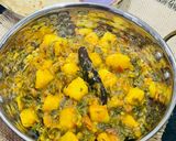A picture of step 5 of Aloo Palak Sabji.