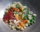 આલુ મટર પુલાવ (Aloo Matar Pulao Recipe In Gujarati) રેસીપી સ્ટેપ2ફોટો