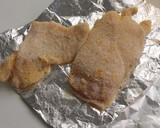 Foto del paso 2 de la receta: Filete de pechuga de pollo con jamón y queso