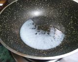A picture of step 2 of Apple Halwa.