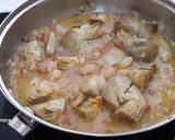 Foto del paso 6 de la receta Alcachofas con jamón y gambas