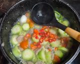 Foto langkah ke 5 dari resep Sayur Oyong Bening Pedas Seger.