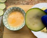 Foto del paso 3 de la receta: Chips de Calabacín 🥒con Cheddar & Padano🧀 en horno