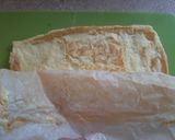 A picture of step 5 of Spinach Omelette Roll.
