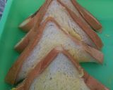 Foto langkah ke 2 dari resep Roti Bakar Simpel.