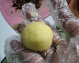 Foto langkah ke 3 dari resep Bola-Bola Singkong Gula Aren.