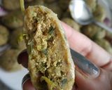 A picture of step 4 of Daal dhokli with cluster beans & fenugreek leaves.