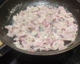 A picture of step 2 of Spaghetti Alla Carbonara.