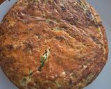 Foto del paso 3 de la receta: Tortilla de porotos verdes y papas doradas