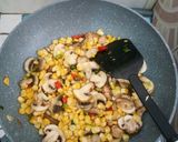 Foto langkah ke 2 dari resep Tumis jagung jamur champignon.