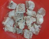 Hình bước làm 2 của món Sườn rim chua ngọt