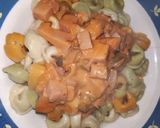 Foto del paso 2 de la receta: Capelettinis con salsa rosa